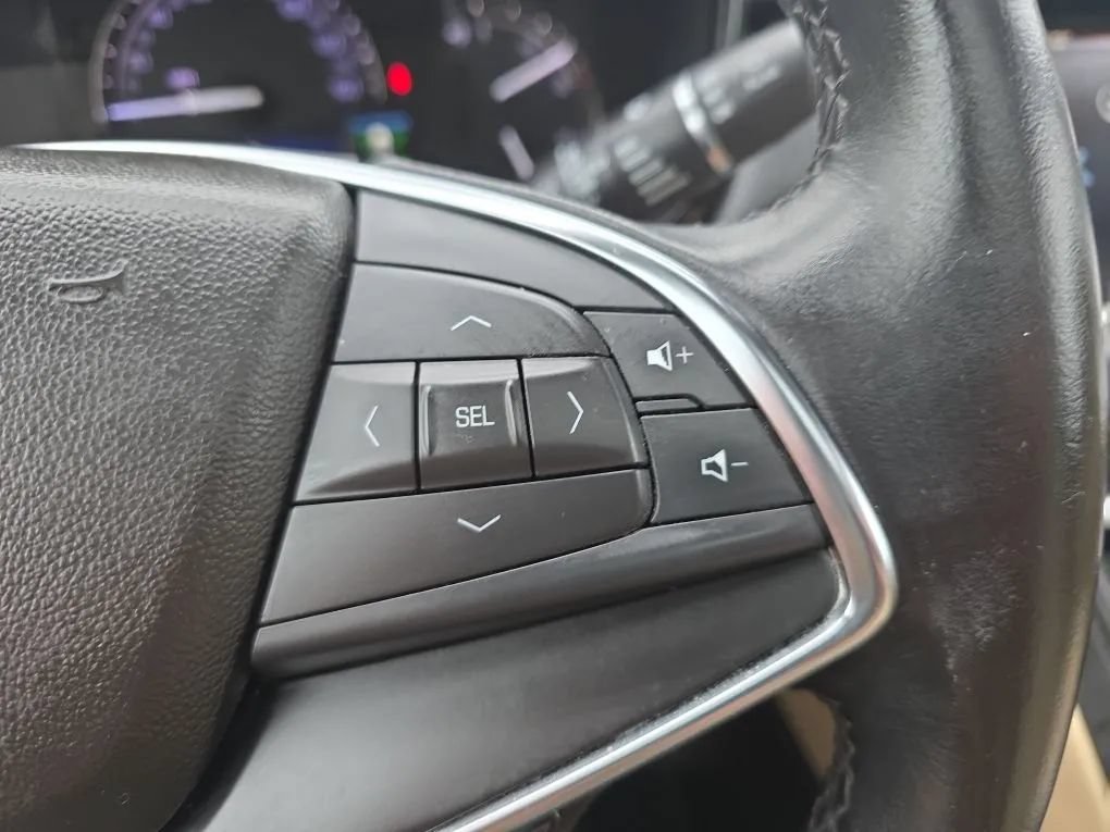 Used 2019 Cadillac XT5 Luxury FWD image 22