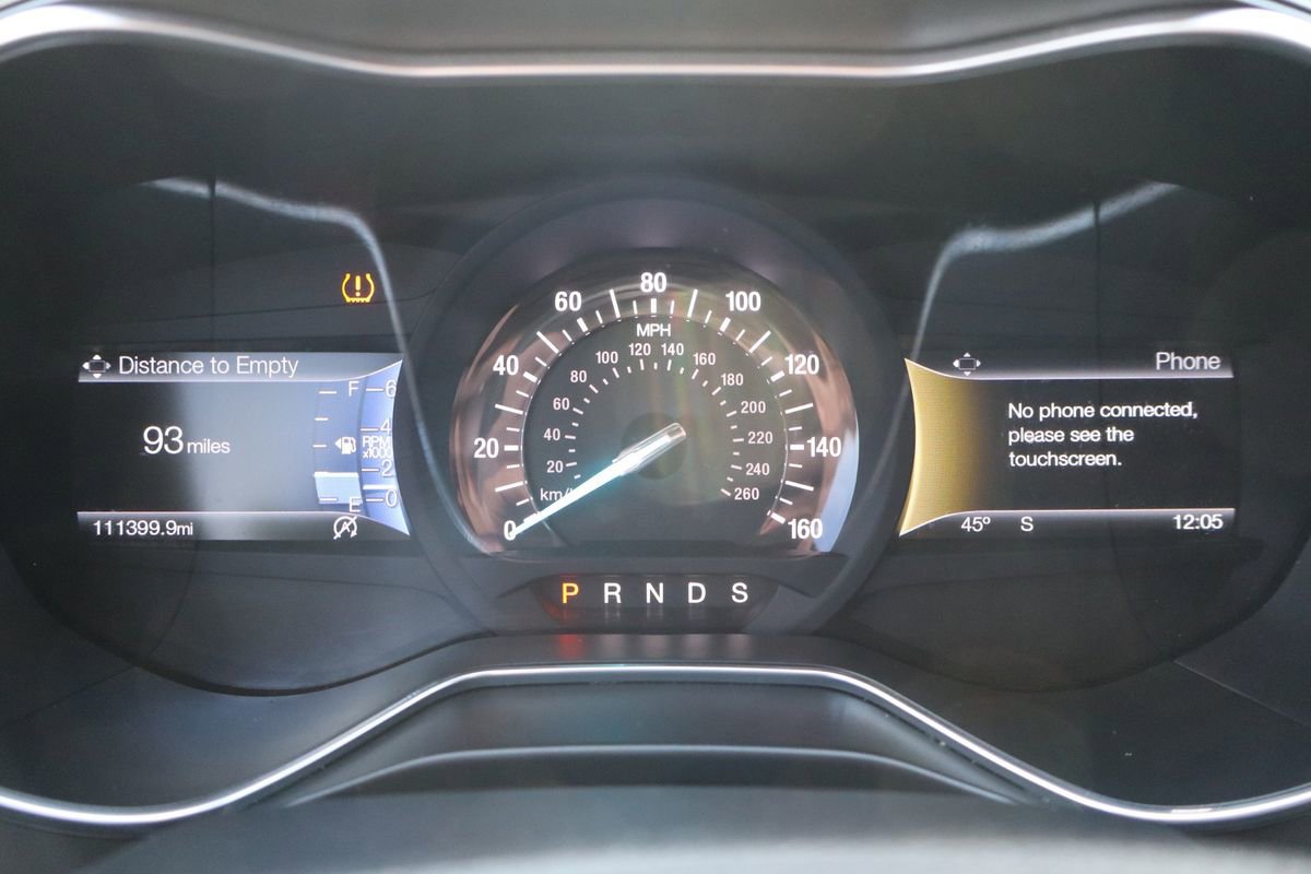 Used 2017 Ford Fusion SE w/ Equipment Group 201A FWD image 33