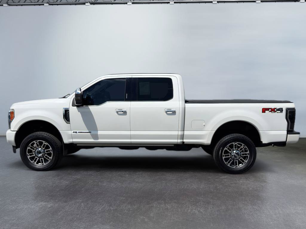 Used 2018 Ford F350 Platinum w/ Platinum Ultimate Package AWD/4WD image 2