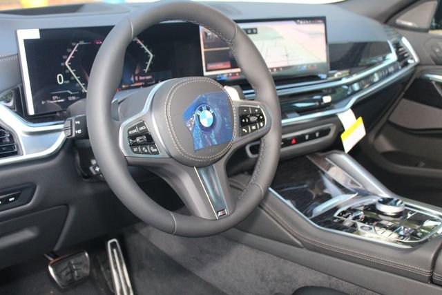 New 2026 BMW X6 xDrive40i w/ Executive Package image 12