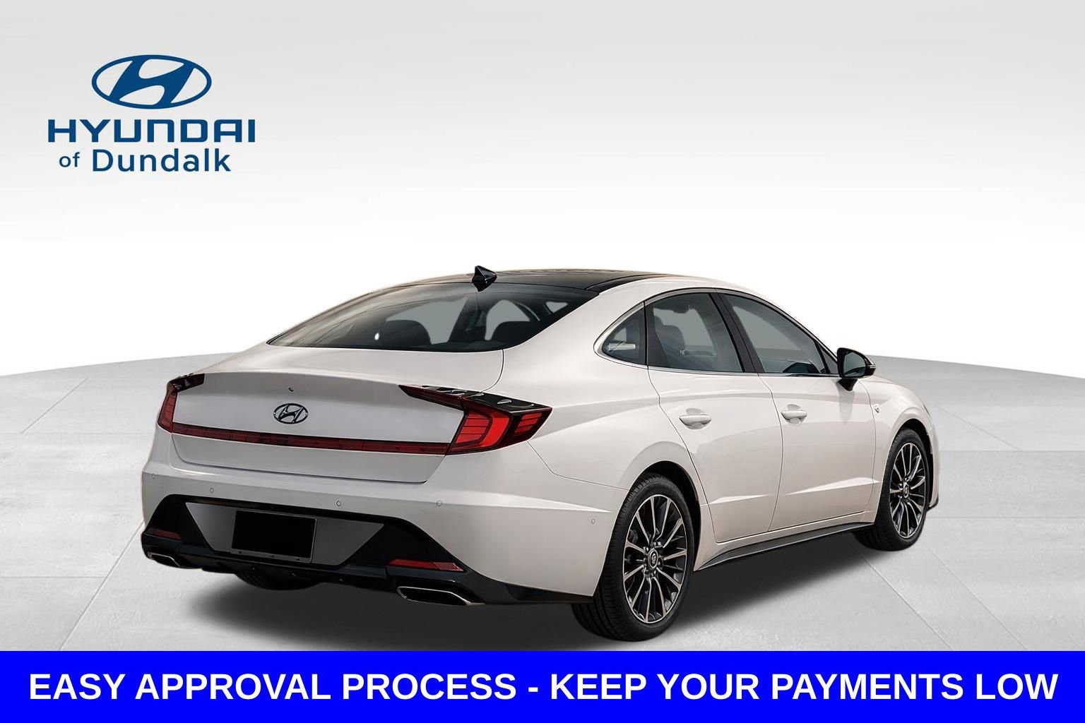 Used 2021 Hyundai Sonata Limited w/ Winter Weather Package FWD image 2