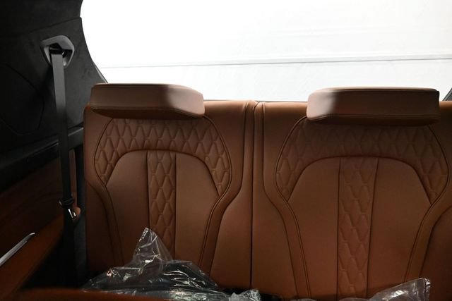 New 2027 BMW X7 M60i AWD/4WD image 19