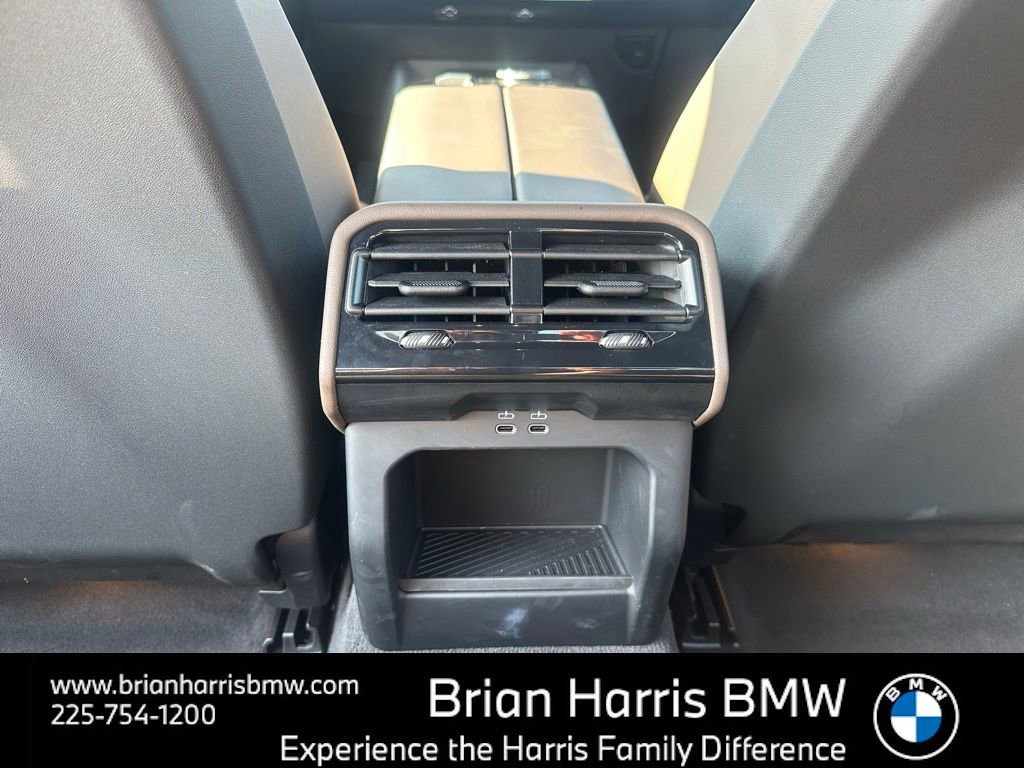 Certified 2025 BMW 530i image 27