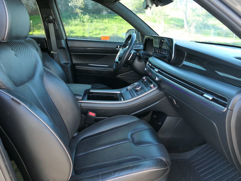 Used 2024 Hyundai Palisade Calligraphy image 28