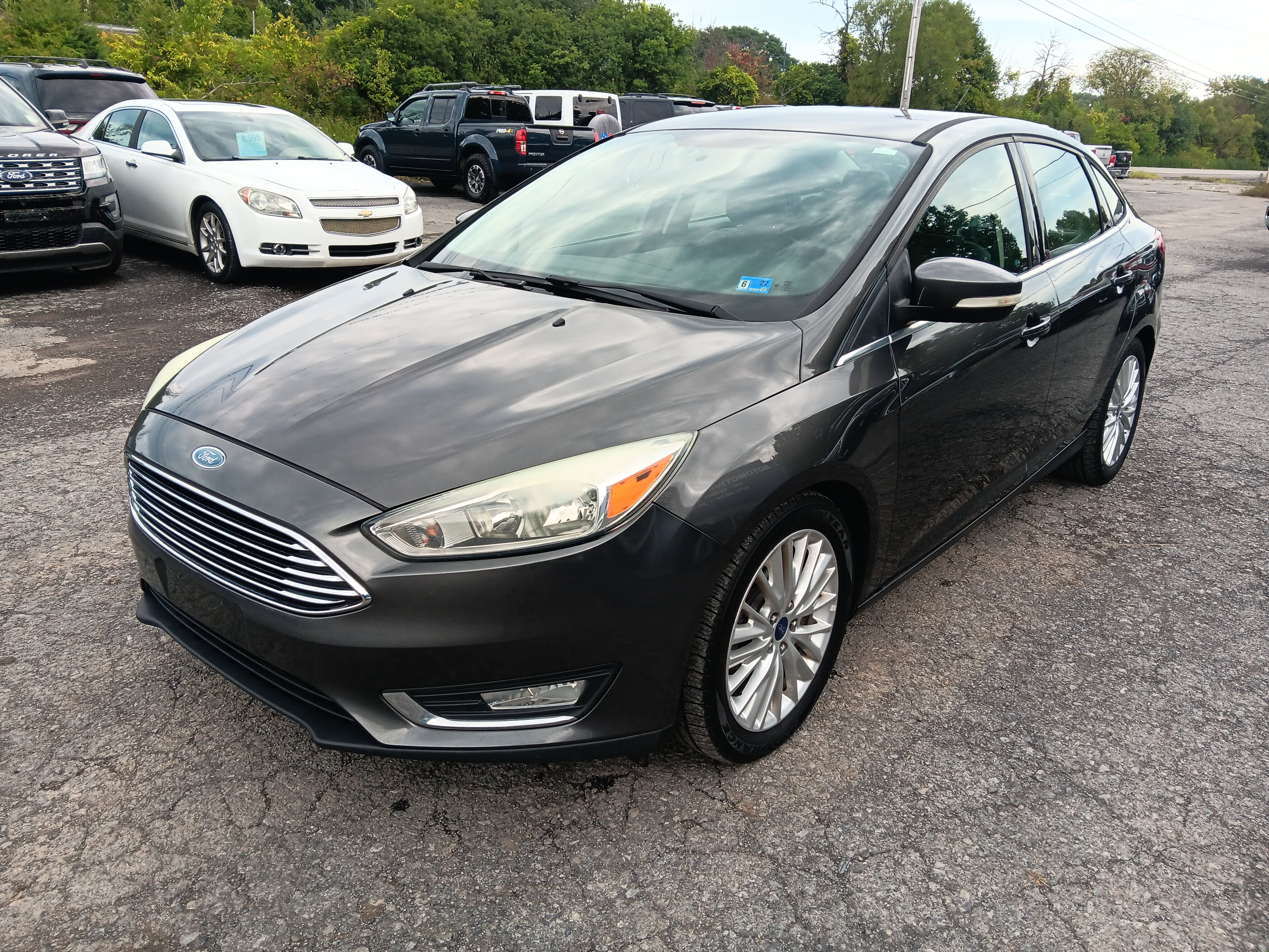 Used 2015 Ford Focus Titanium w/ Titanium Cold Weather Package FWD image 1