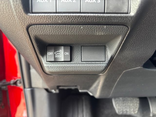 Used 2024 Toyota Tacoma TRD Off-Road w/ TRD Off Road Upgrade Package AWD/4WD image 32