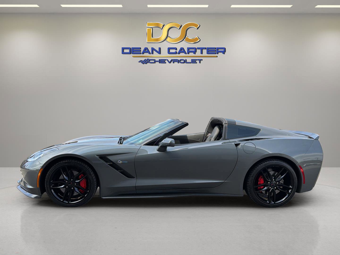 Used 2016 Chevrolet Corvette Stingray Coupe w/ 3LT Preferred Equipment Group RWD image 2