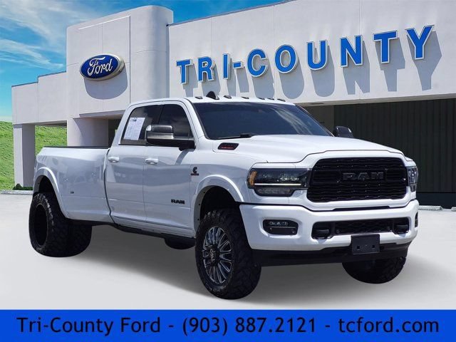 Used 2022 RAM 3500 Limited AWD/4WD image 1