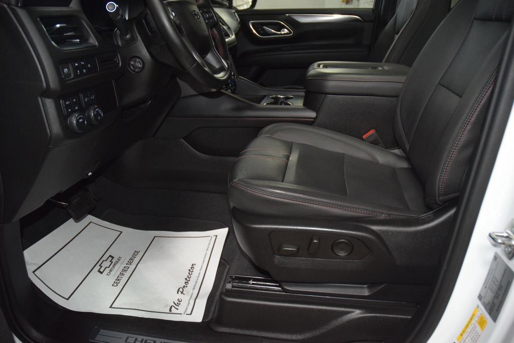 Used 2023 Chevrolet Tahoe RST w/ Luxury Package AWD/4WD image 38