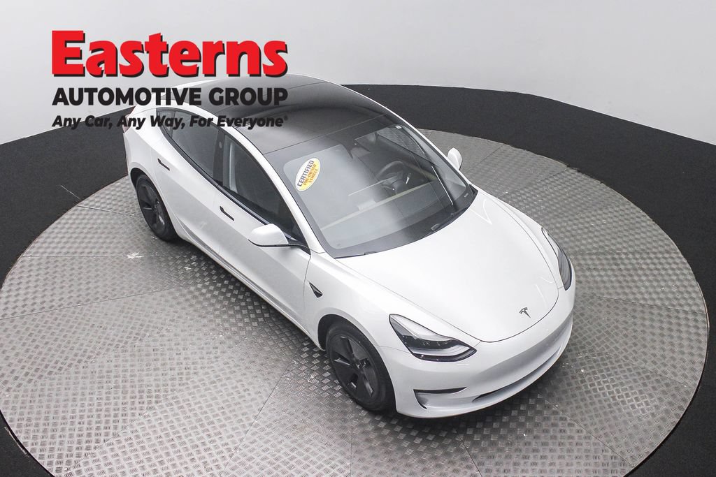 Used 2023 Tesla Model 3 Standard Range RWD image 3