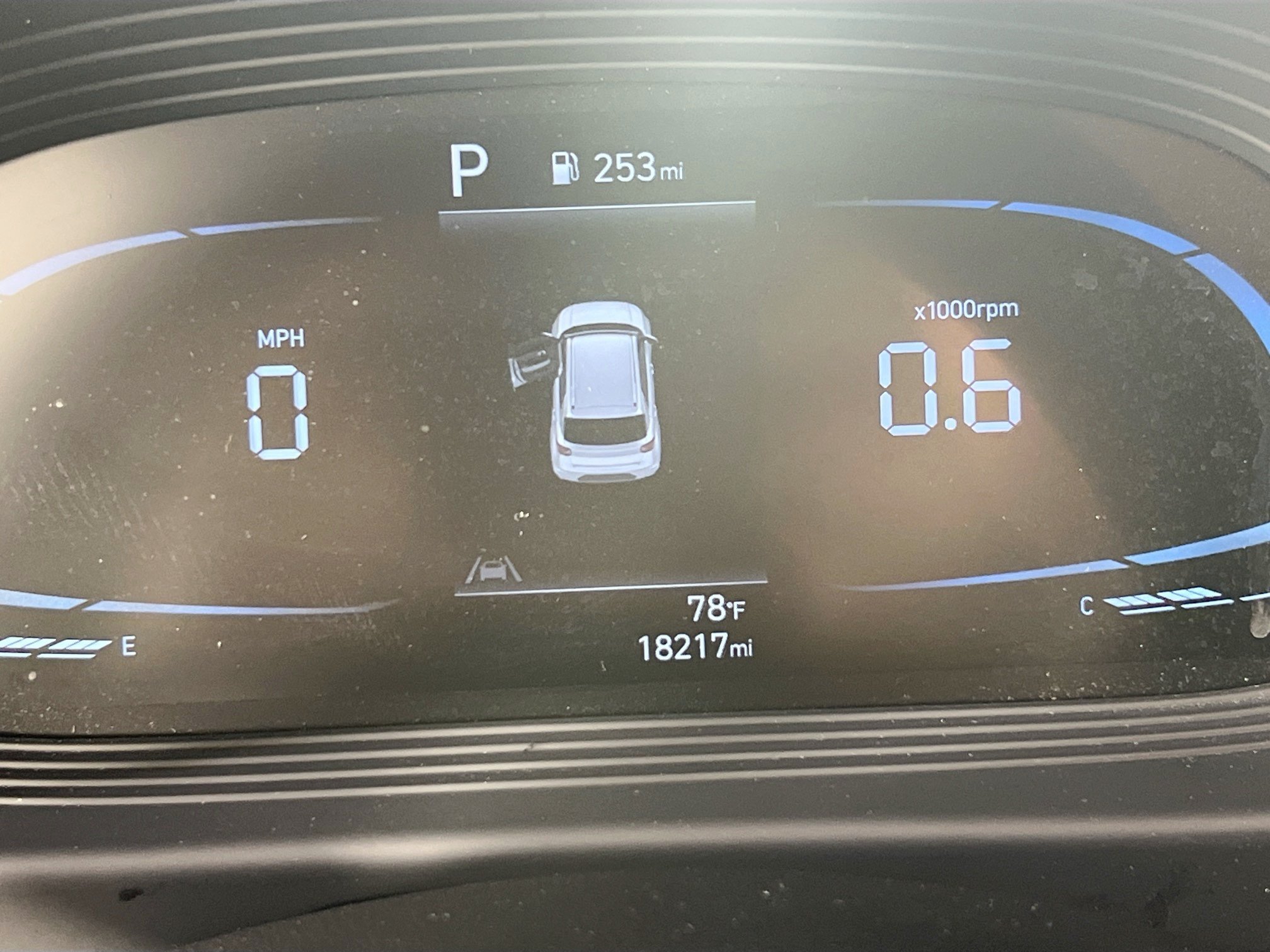 Used 2023 Hyundai Venue Limited FWD image 12
