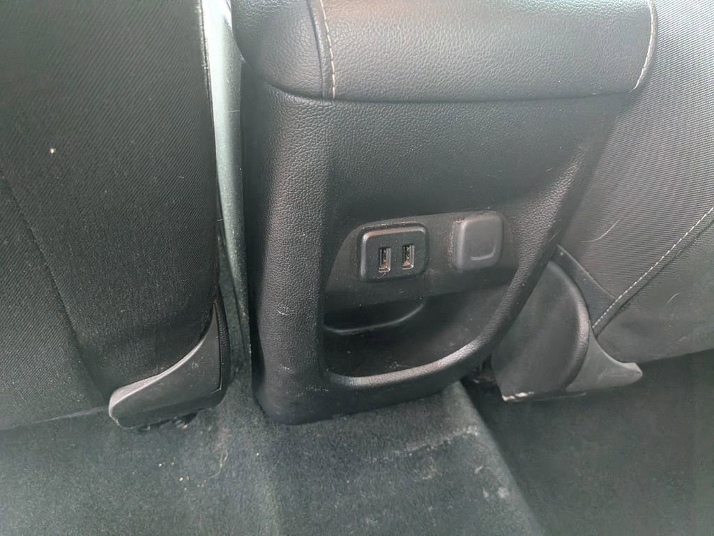 Used 2017 GMC Canyon SLE AWD/4WD image 35