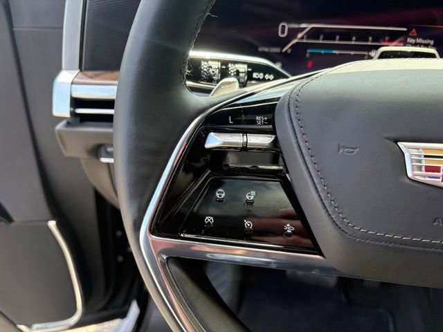 Certified 2025 Cadillac Escalade ESV Sport Platinum w/ LPO, ONYX Package AWD/4WD image 35
