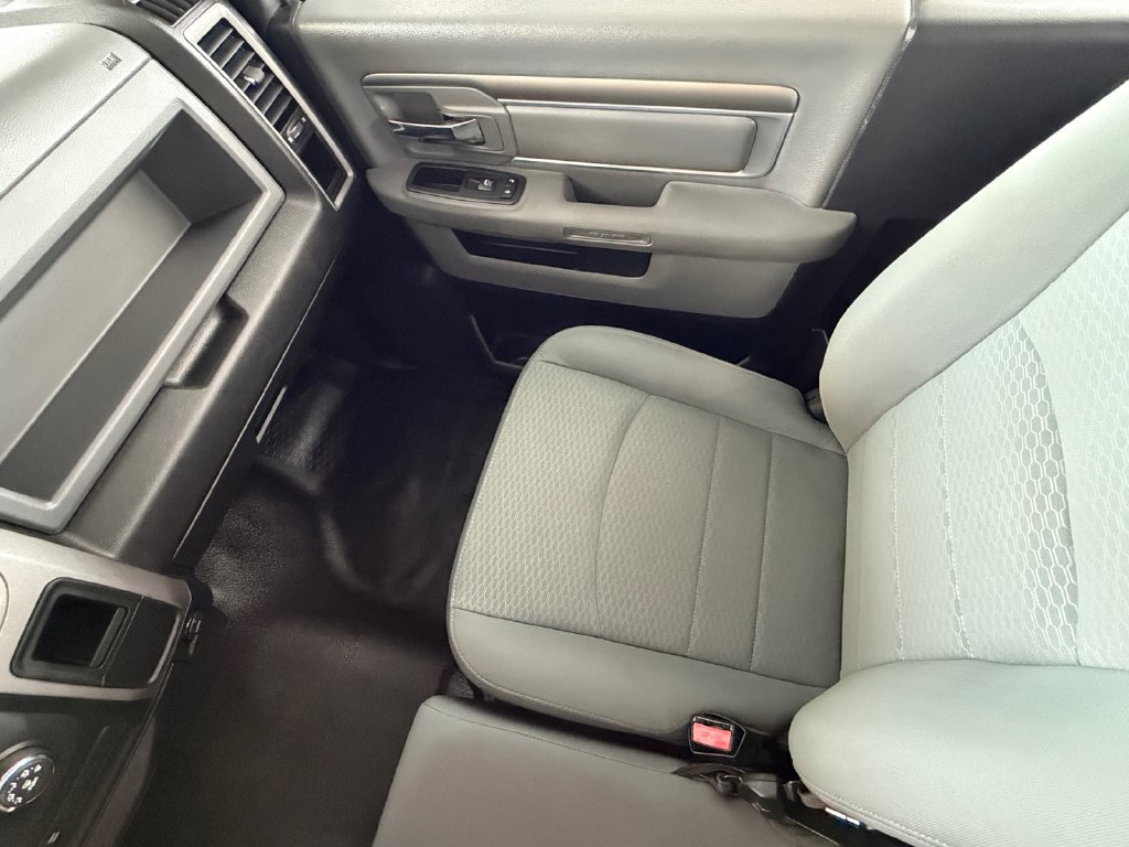 Used 2017 RAM 1500 Tradesman w/ Power & Remote Entry Group RWD image 19