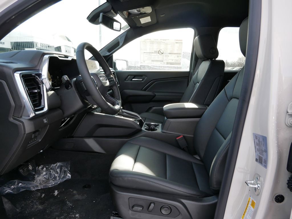 New 2026 GMC Canyon Elevation w/ Convenience Package image 7