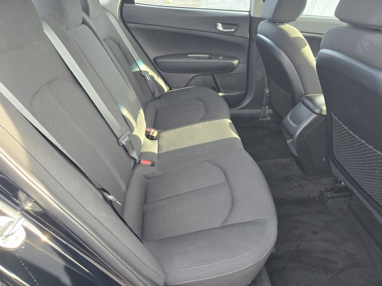 Used 2020 Kia Optima LX image 19