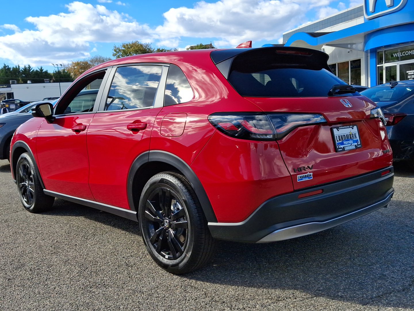 New 2026 Honda HR-V Sport image 4