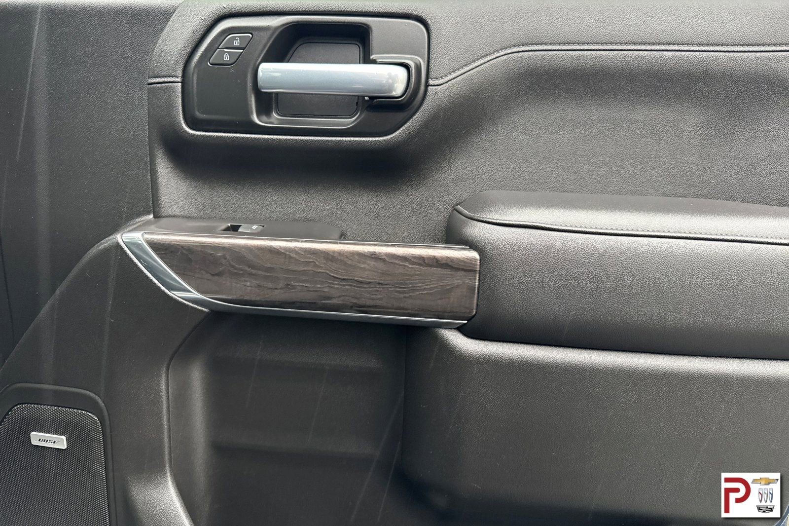 Used 2021 Chevrolet Silverado 1500 LTZ w/ Technology Package AWD/4WD image 18