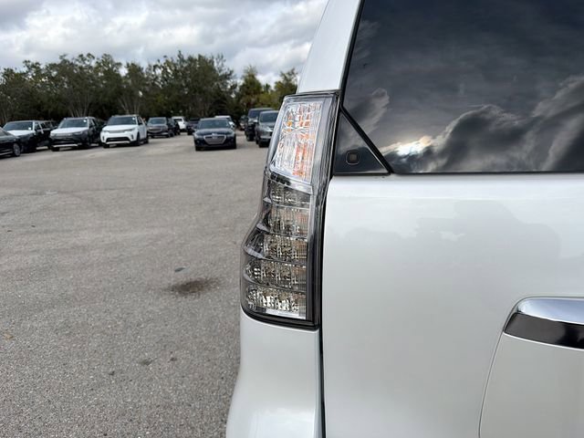 Used 2023 Lexus GX 460 Premium image 10