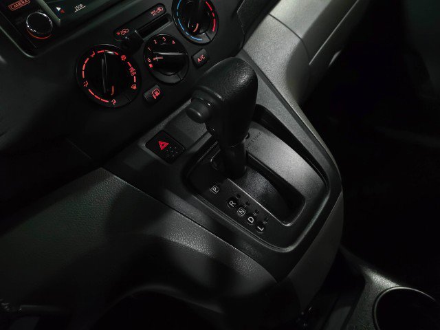 Used 2019 Nissan NV200 SV w/ Navigation Package FWD image 24