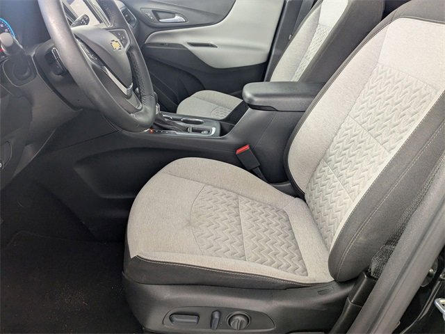 Used 2023 Chevrolet Equinox LT w/ Driver Convenience Package image 13