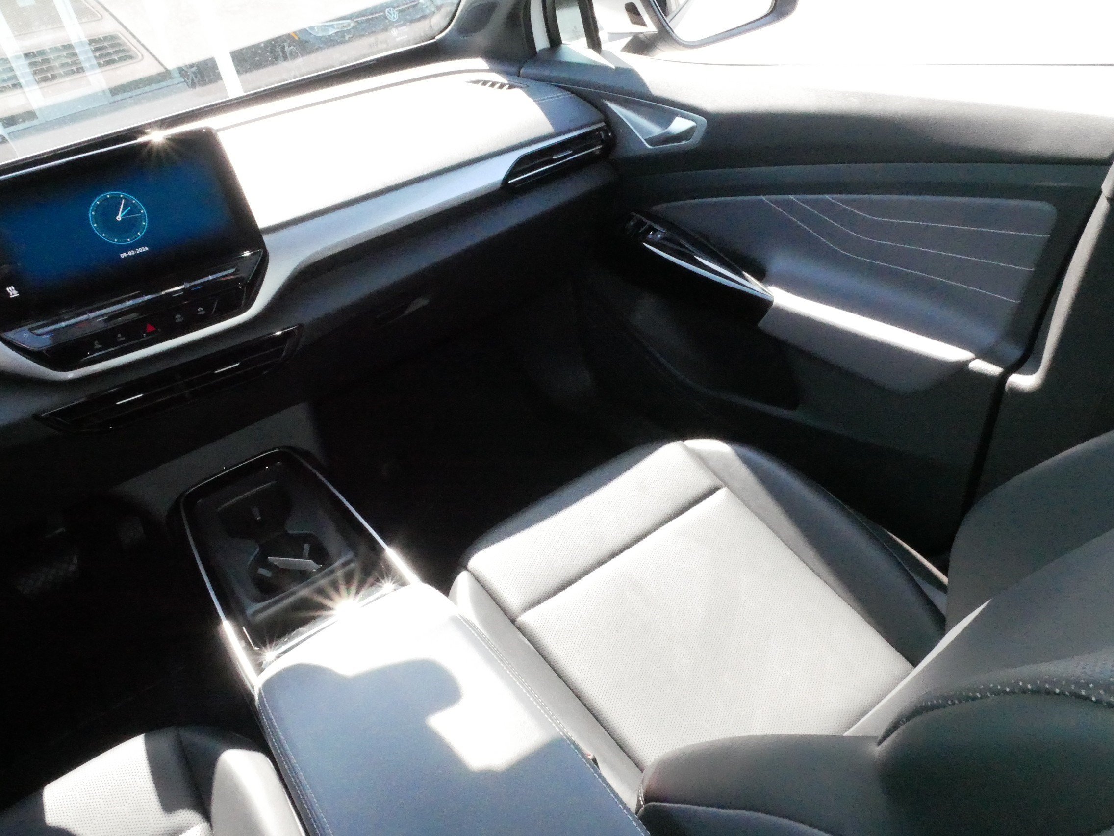 Certified 2023 Volkswagen ID.4 Pro S AWD/4WD image 11
