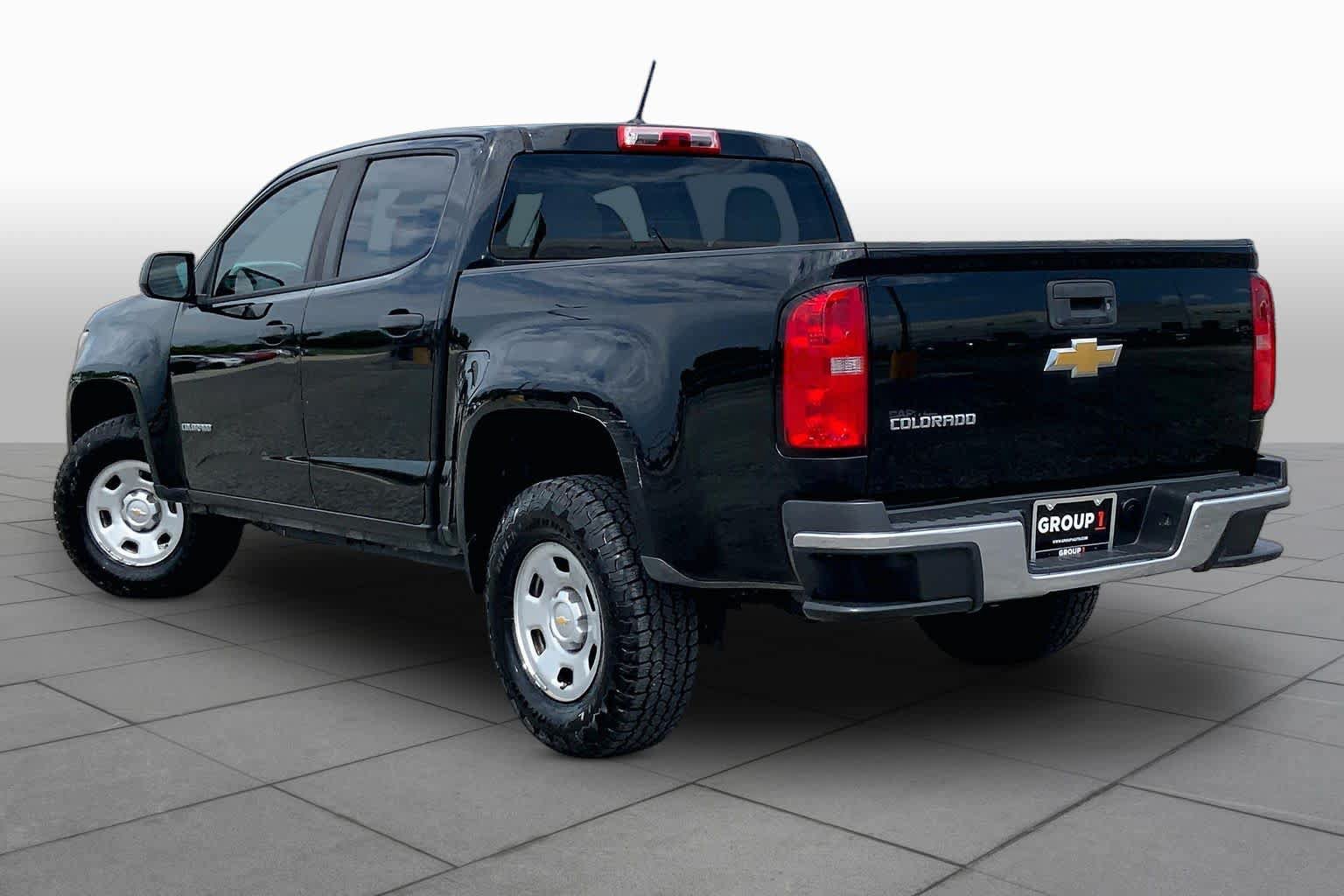 Used 2020 Chevrolet Colorado W/T w/ WT Convenience Package RWD image 12