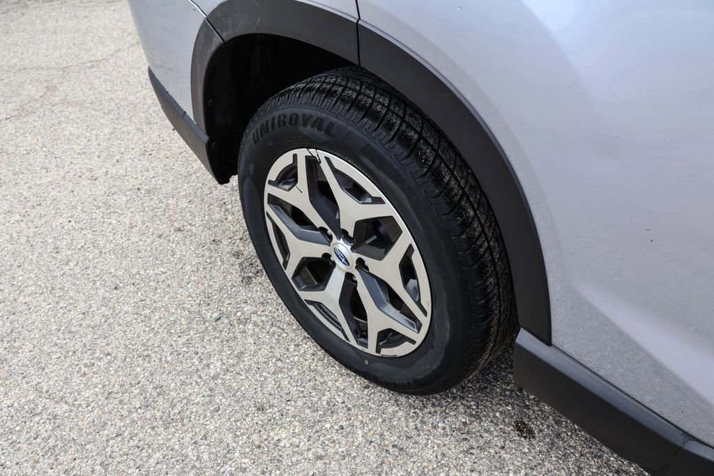 Used 2021 Subaru Forester Premium image 13