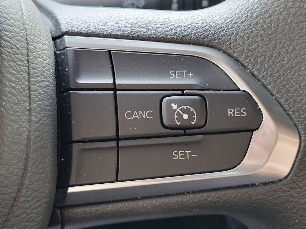 Used 2024 Jeep Compass Sport AWD/4WD image 19