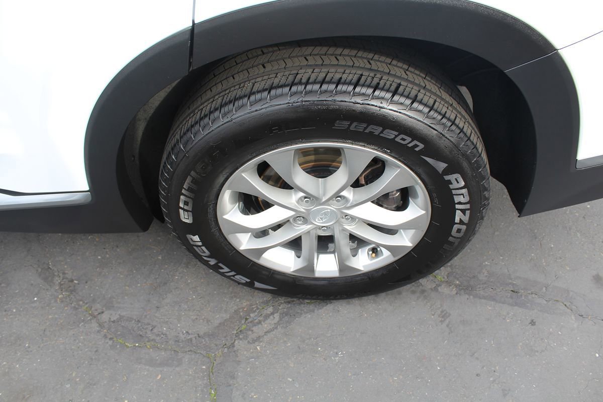 Used 2020 Hyundai Santa Fe SEL w/ Cargo Package FWD image 13