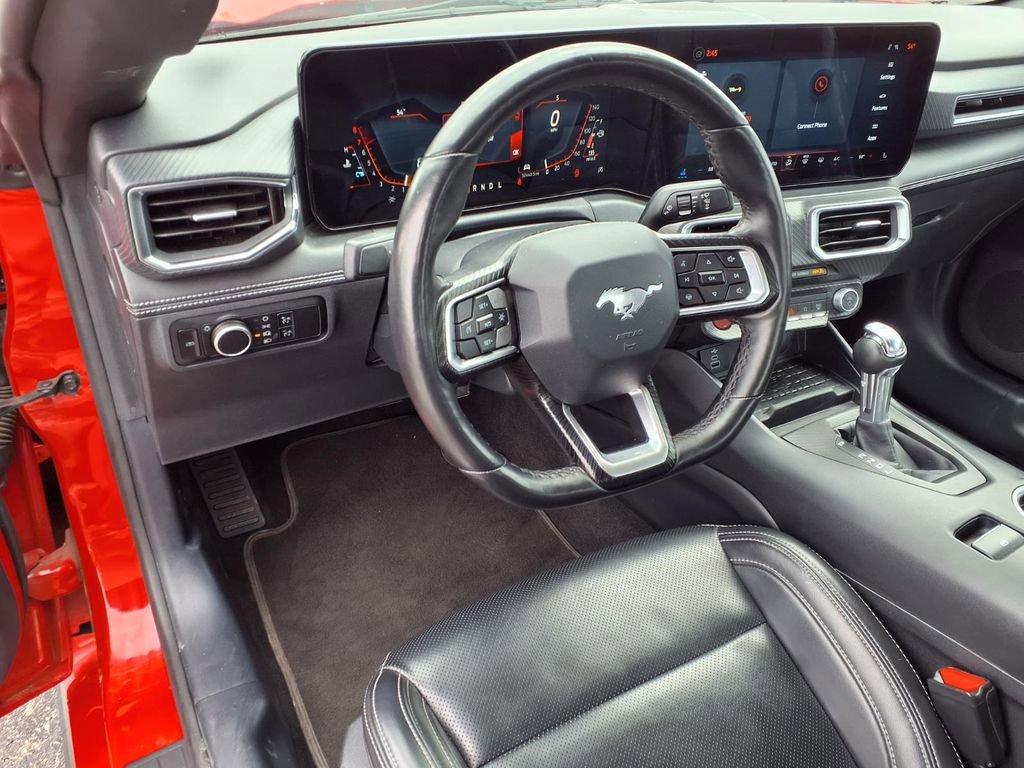 Used 2024 Ford Mustang Premium image 9