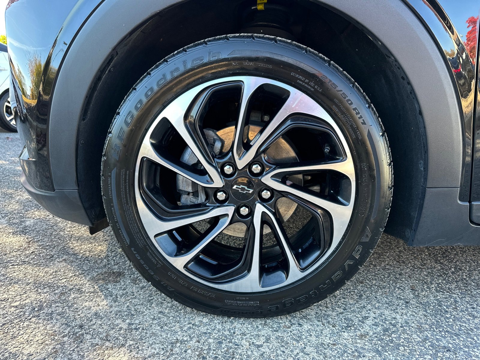 Used 2022 Chevrolet Bolt EUV Premier image 11