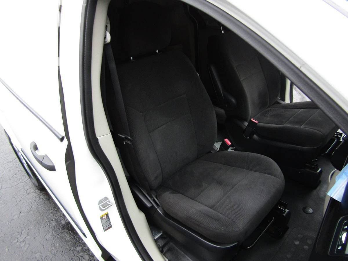Used 2013 RAM C/V Tradesman FWD image 22