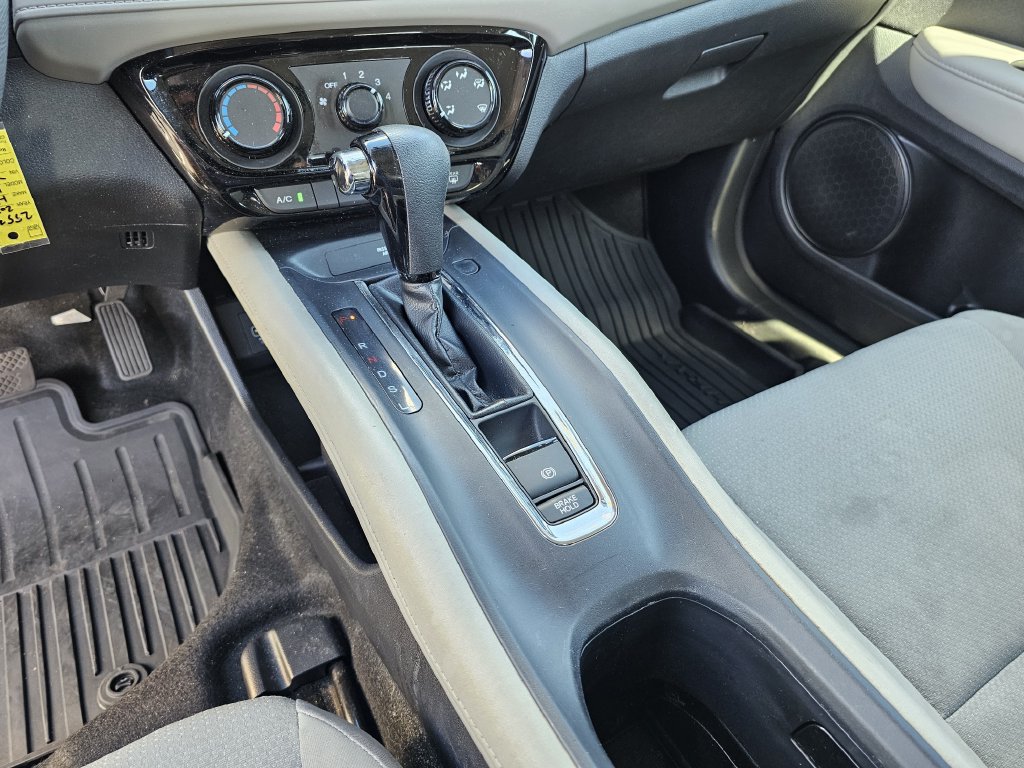Used 2022 Honda HR-V LX image 20