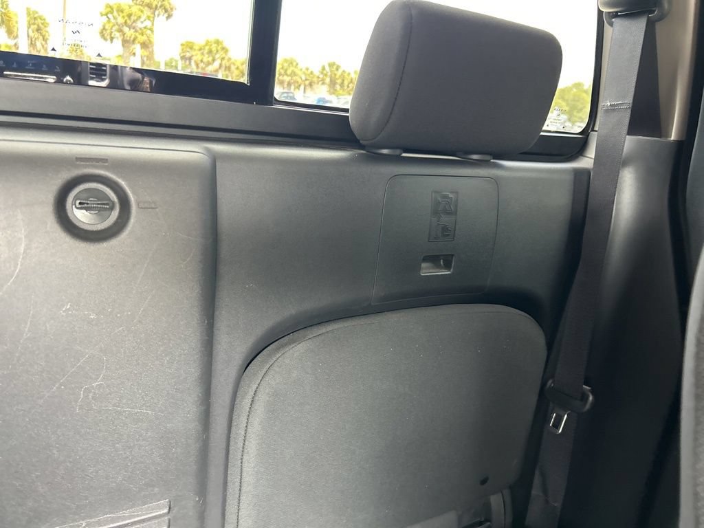 Certified 2024 Nissan Frontier SV w/ SV Convenience Package RWD image 16
