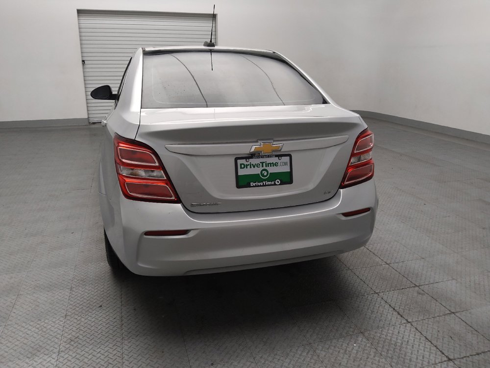 Used 2019 Chevrolet Sonic LT w/ Convenience Package FWD image 6