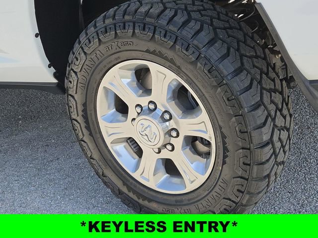 Used 2024 RAM 2500 Big Horn AWD/4WD image 9