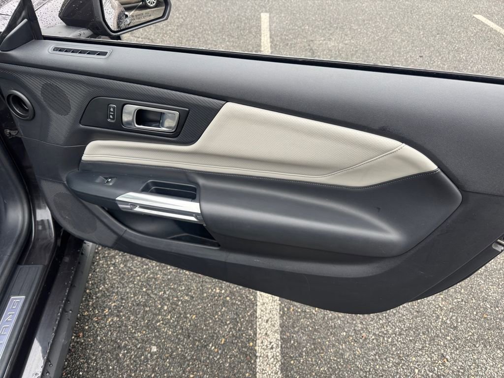 Used 2024 Ford Mustang Premium image 17