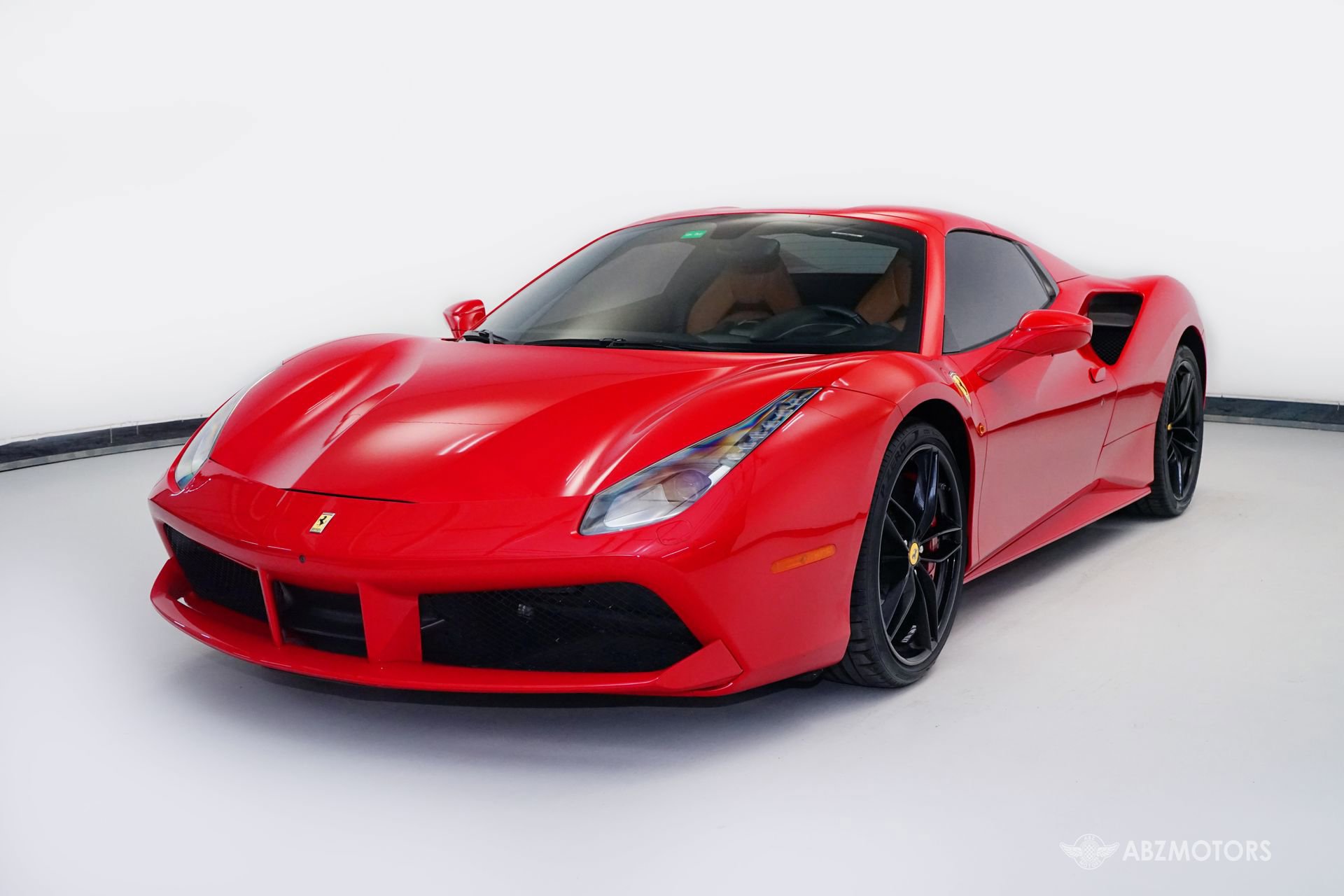 Used 2018 Ferrari 488 Spider RWD image 2