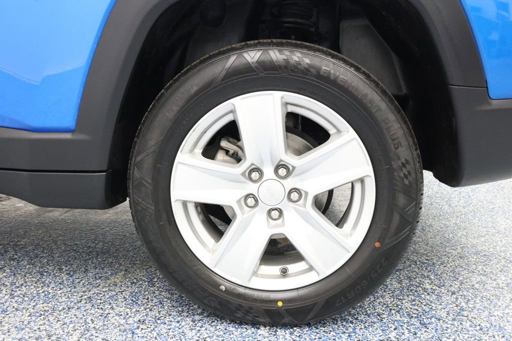 Used 2022 Jeep Compass Latitude w/ Convenience Group image 6