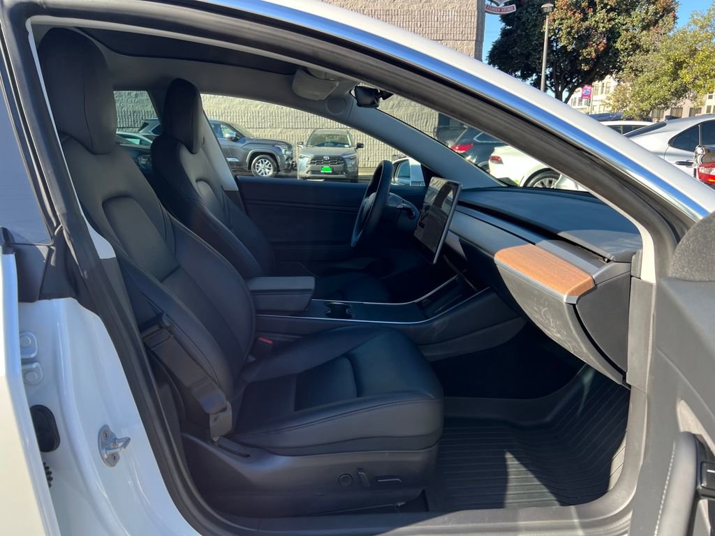 Used 2020 Tesla Model 3 Long Range image 20