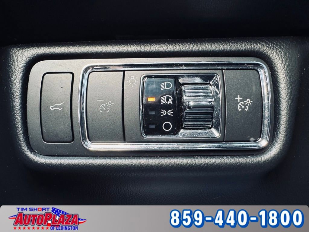 Used 2021 Lincoln Aviator 2WD image 26