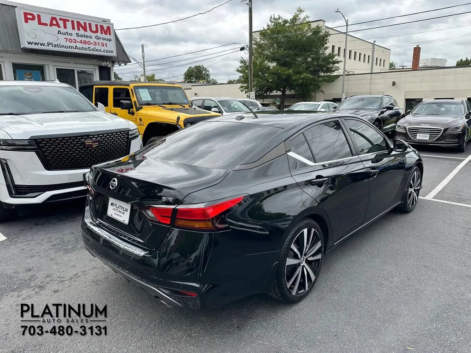 Used 2021 Nissan Altima 2.5 SR FWD image 5