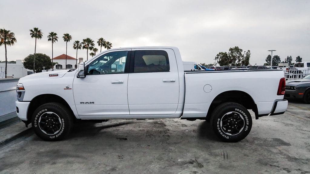 Used 2026 RAM 2500 Laramie AWD/4WD image 14
