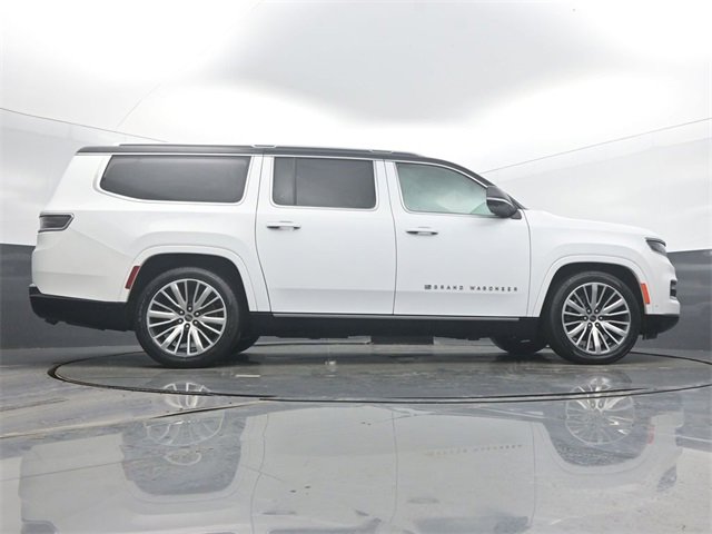 Used 2024 Jeep Grand Wagoneer L Series III image 54