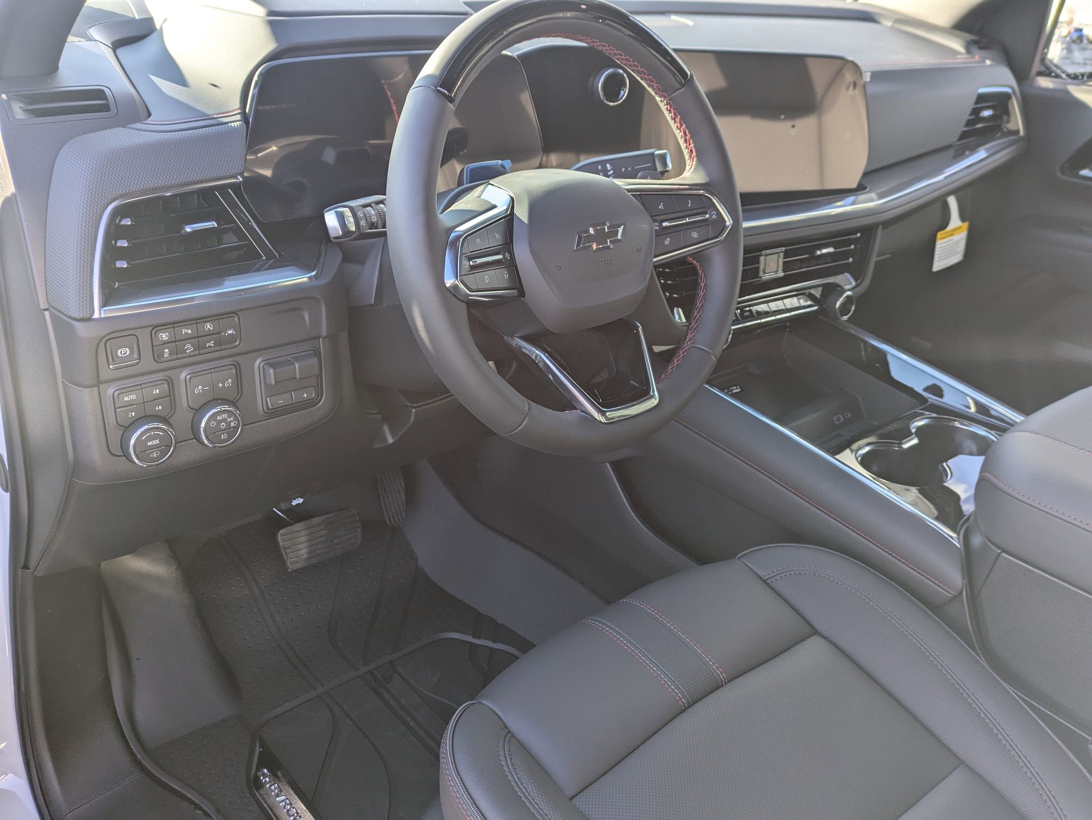 New 2026 Chevrolet Suburban RST w/ Advanced Technology Package AWD/4WD image 10