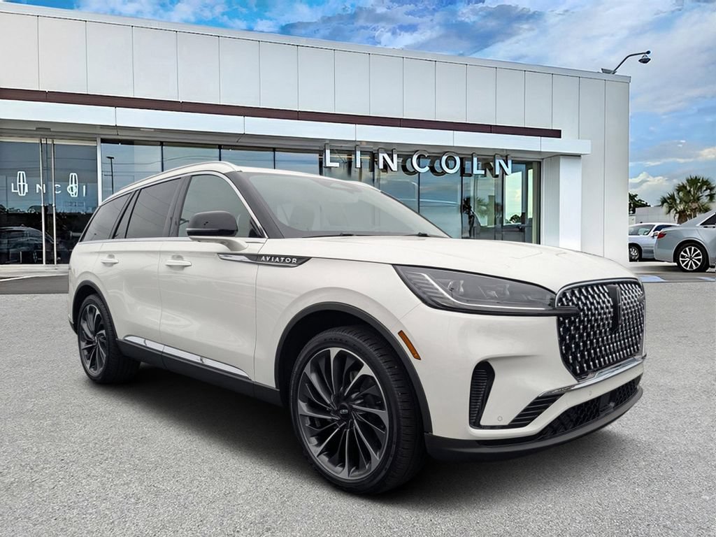 New 2026 Lincoln Aviator Reserve w/ Illumination Package