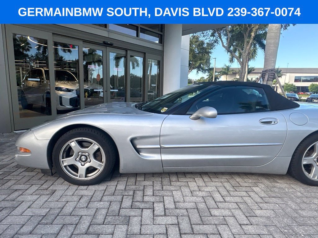 Used 1999 Chevrolet Corvette Convertible RWD image 5