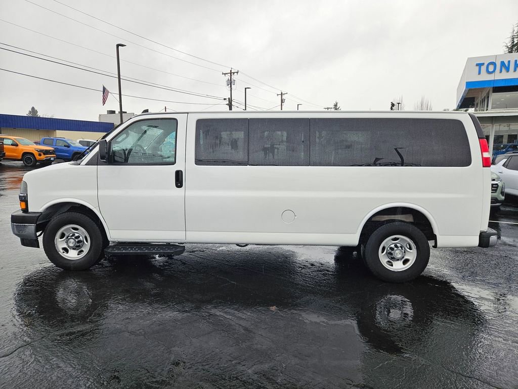 Used 2020 Chevrolet Express 3500 LT w/ LT Preferred Equipment Group image 3