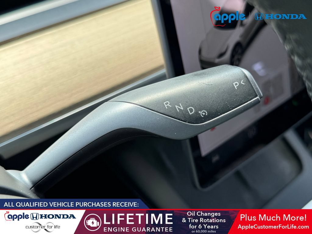 Used 2021 Tesla Model Y Long Range AWD/4WD image 16